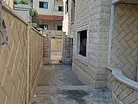 شقة للبيع في اللاذقية 100 م²، 2 غرف، مجمع سكني