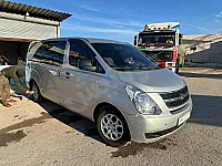 هيونداي H1 سياحي 2009 للبيع بسعر 12500$