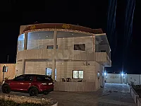 للبيع مزرعة في ريف حمص الجنوبي جاهزة للسكن مع الأثاث