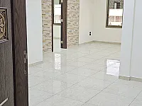 للبيع شقة  ١٢٠ م شارع خالد  (مقابل قيادة الشرطة) ط١