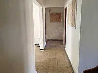 منزل بضاحية حرستا c1 للبيع