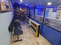 كونتوارات استقبال للبيع عدد 5 مع باب زجاج(مكاتب) وكراسي استقبال