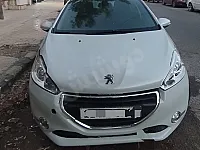 للبيع بحلب بيجو 208 موديل 2015