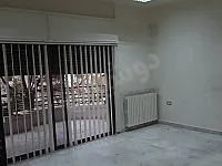 إيجار أبنية سكنية في المزةفيلات غربية ، دمشق - 1000 م²، 4 طوابق