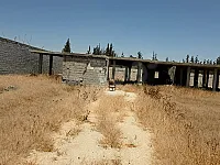 للبيع أرض سياحية على طريق المطار بدمشق - 3 دونم