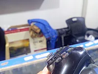 للبيع قبضة بلايستيشن فور اورجينال 