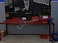 للبيع عدة ميكانيك ورافعة 