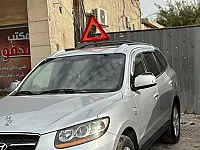 هيونداي سانتا في 2009 للبيع فضي في حرستا بسعر 14,300$