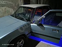 للبيع سيارة مازدا 929 لون بحري