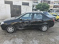 سيارة فيات سيينا 2005 للبيع في اللاذقية بسعر 4500$