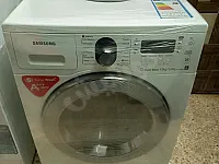 Samsung 
للبيع غسالة سامسونج 
بسعة كبيرة 7 kg غسيل +
حماصة 5 kg
مزودة
