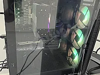 للبيع كمبيوتر pc شبه جديد استعمال اقل من اسبوعين
موصفات

Ryzen 7 9700x
