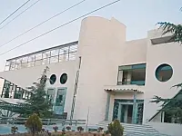 مطعم ومسبح للبيع في صيدنايا - 7 دنم طابو أخضر مرخص
