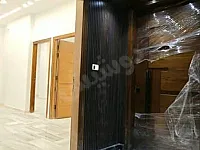شقة 155م² للبيع في حرستا، 4 غرف، 3 حمامات، بسعر 70,000$