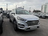 للبيع هيونداي توسان 2019 فضي بدمشق بسعر 17,500$