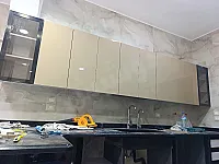 🔧 تصليح وتفصيل كافة أنواع الألمنيوم 🔧
ابجورات – أبواب – شبابيك – مطا
