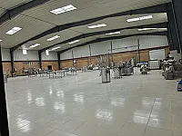 بناء صناعي للإيجار على اتوستراد درعا - 1200م²