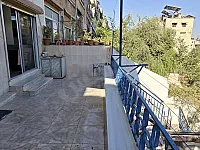 شقة 105م² للبيع في مزه جبل مقابل سندبال بسعر 225,000$