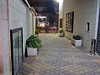استديو مساحة ٤٠ متر مخدم بالكامل